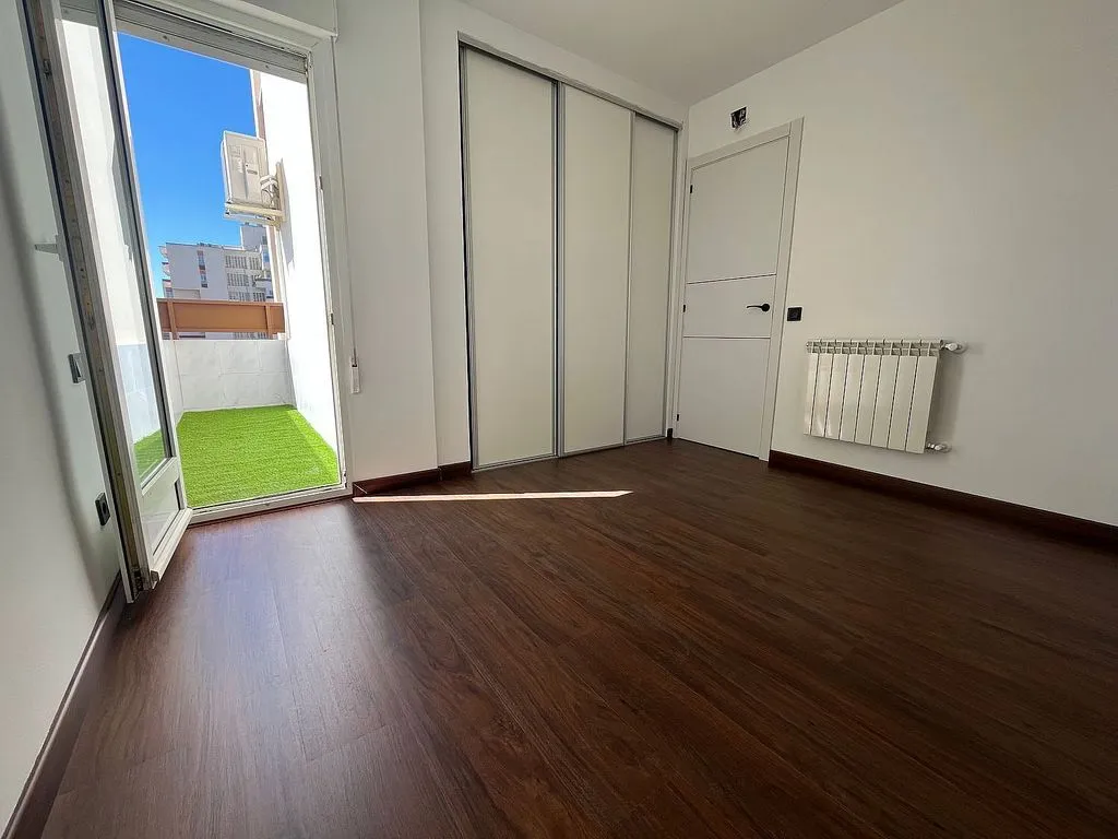 Bedrooms - Apartment with Terrace in Canillas, Madrid