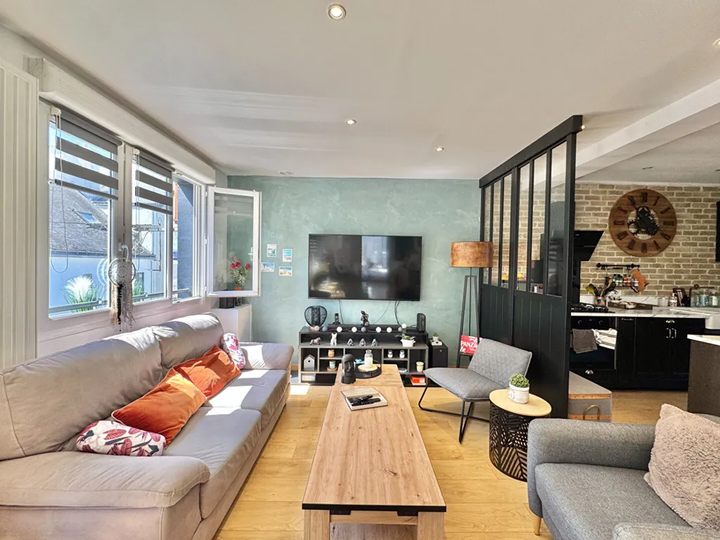 Soggiorno - House with Indoor Pool in Lorient Centre