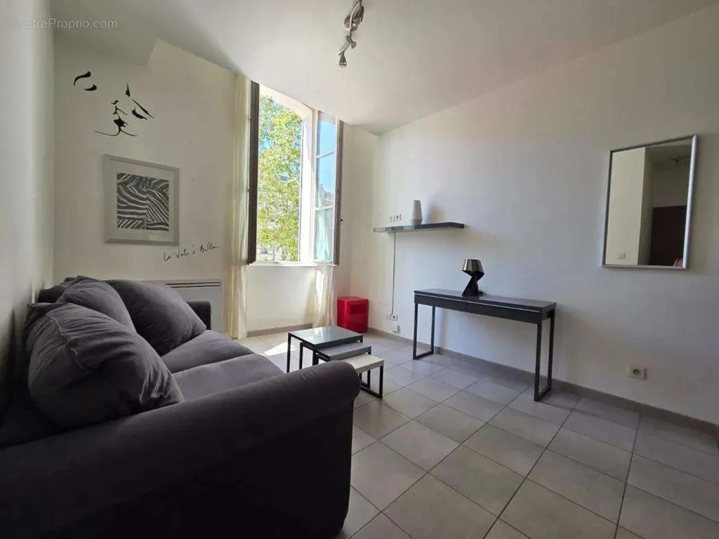 Elutuba - Renovated Studio near Vieux Port, Marseille