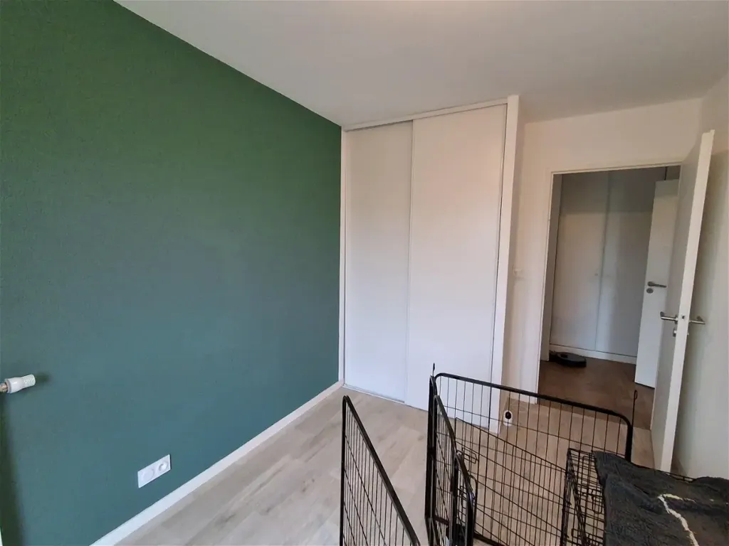 Magamistoad - 3-Bed Flat with South Balcony in Guilers