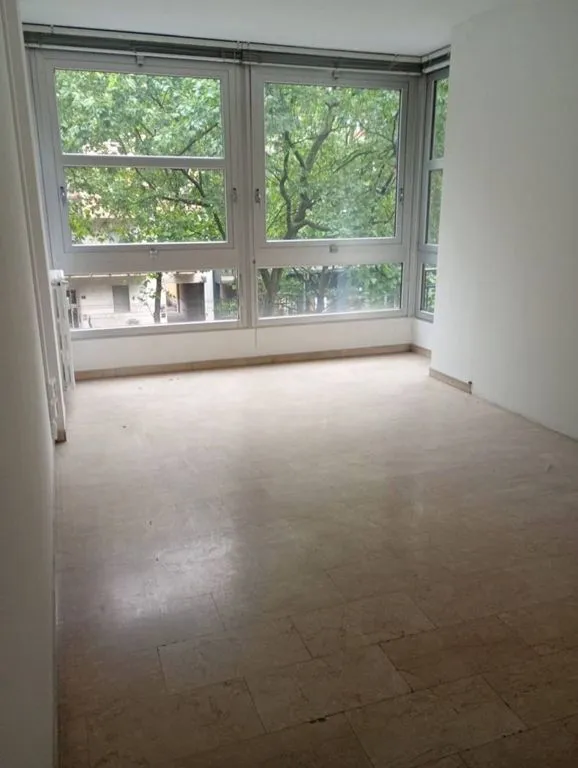 Pièces - Luxury Flat to Restructure near Piazza Emilia, Milan