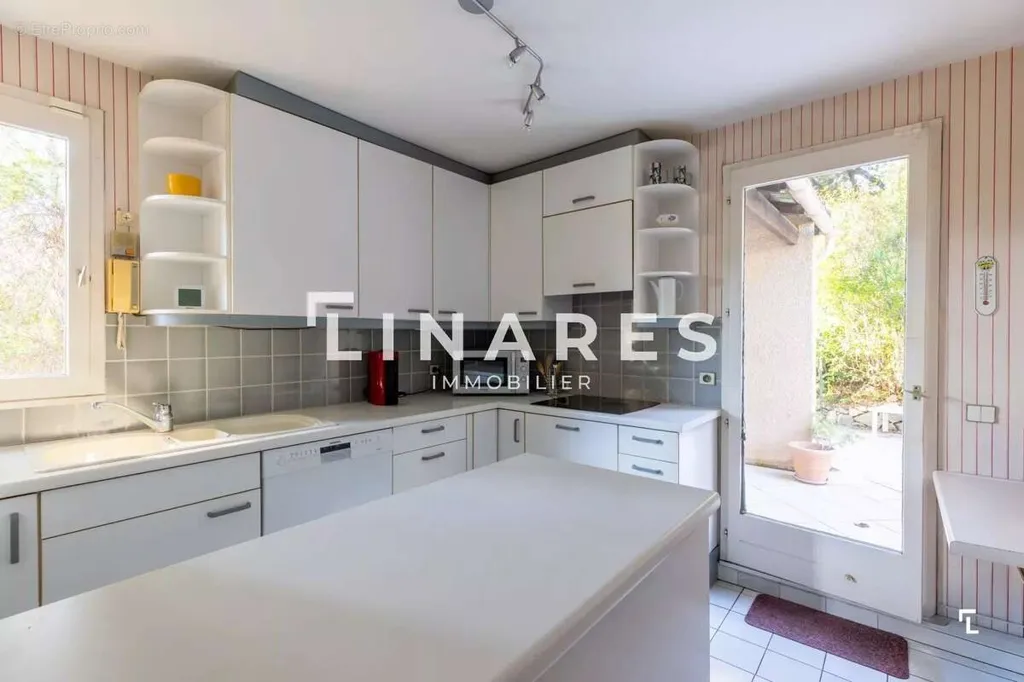 Cuisine - Villa T4 avec Jardin au Parc des 7 Collines