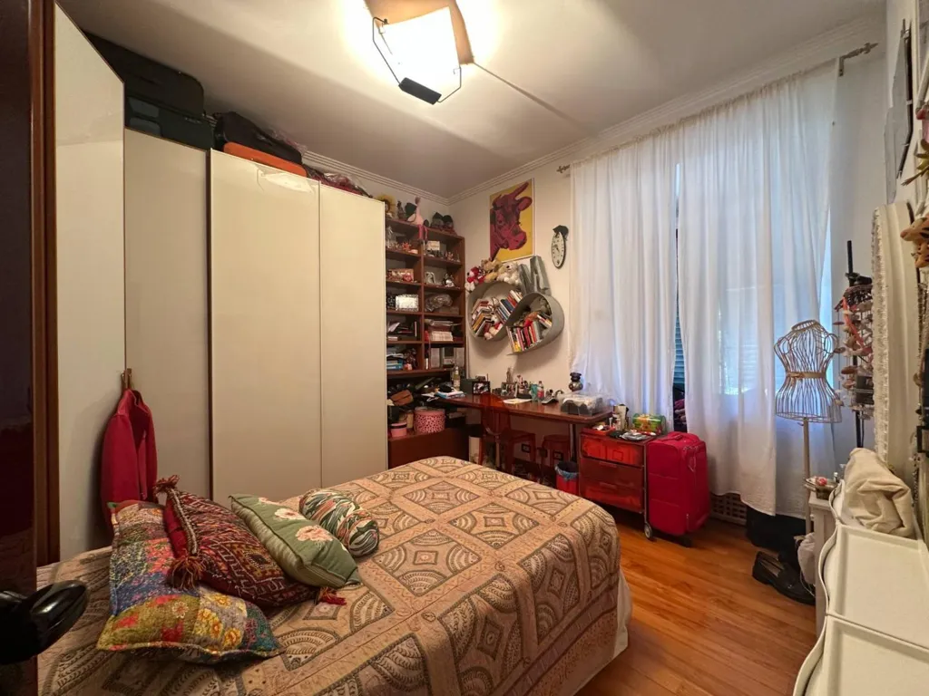 Magamistoad - Luxury Apartment with Piazza Corvetto View in Genoa