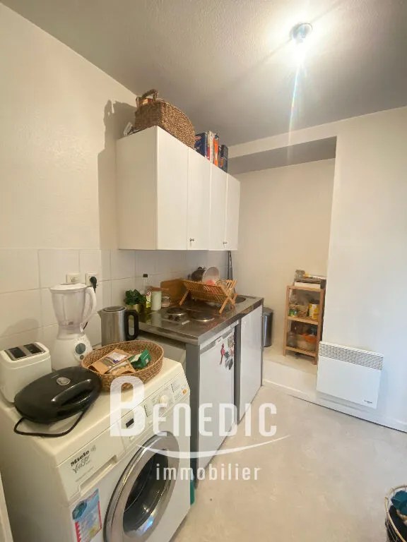 Pesuköök - Bright 1-Bedroom Apartment in Metz Centre