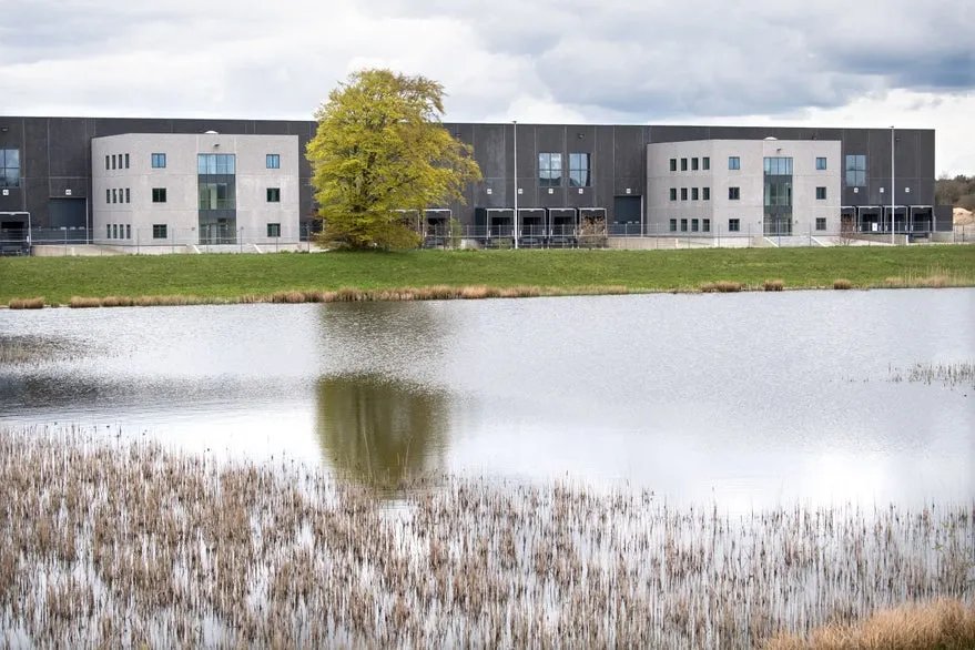 Välivaade - Large Warehouse and Office Space near Motorway, Padborg