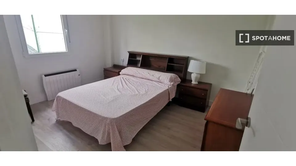 Bedrooms - 2-Bedroom Apartment with Terrace in Santander