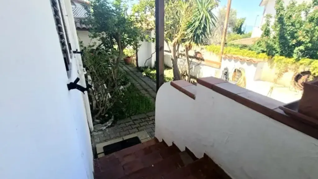 Pièces - Villa with Terraces in Milazzo