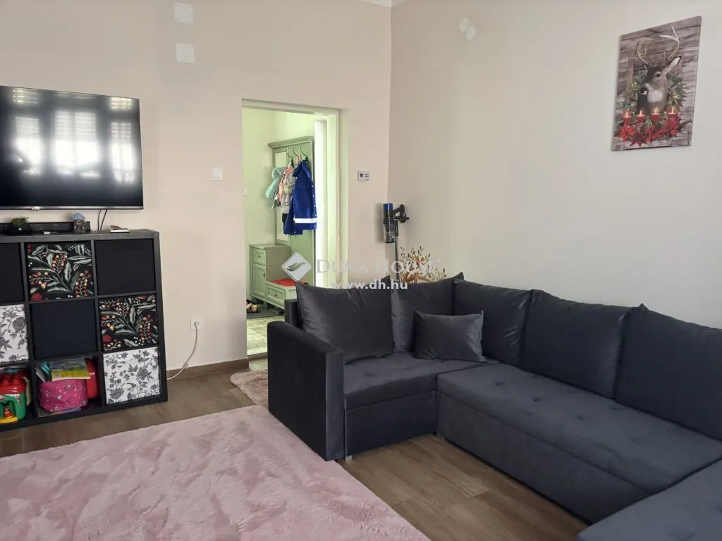 Soggiorno - Three-bedroom House with Garden in Budapest 20th District