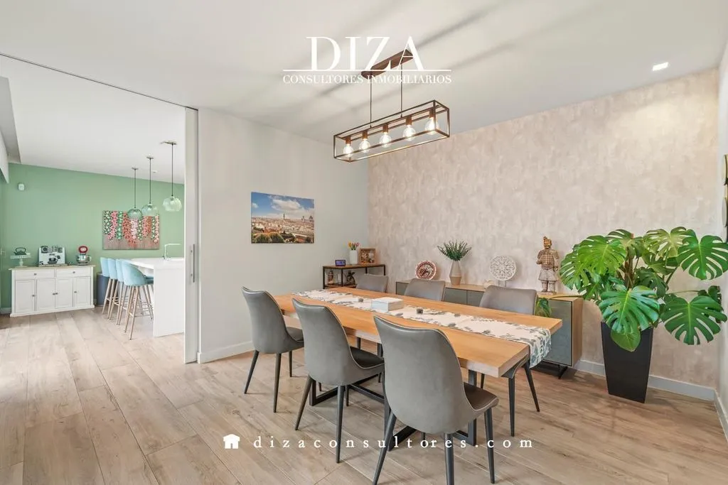 Salle à manger - Luxury Villa with Pool in Alcobendas