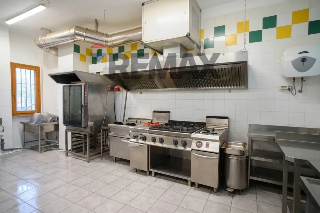 Köök - Established Fishmonger and Deli in Viterbo