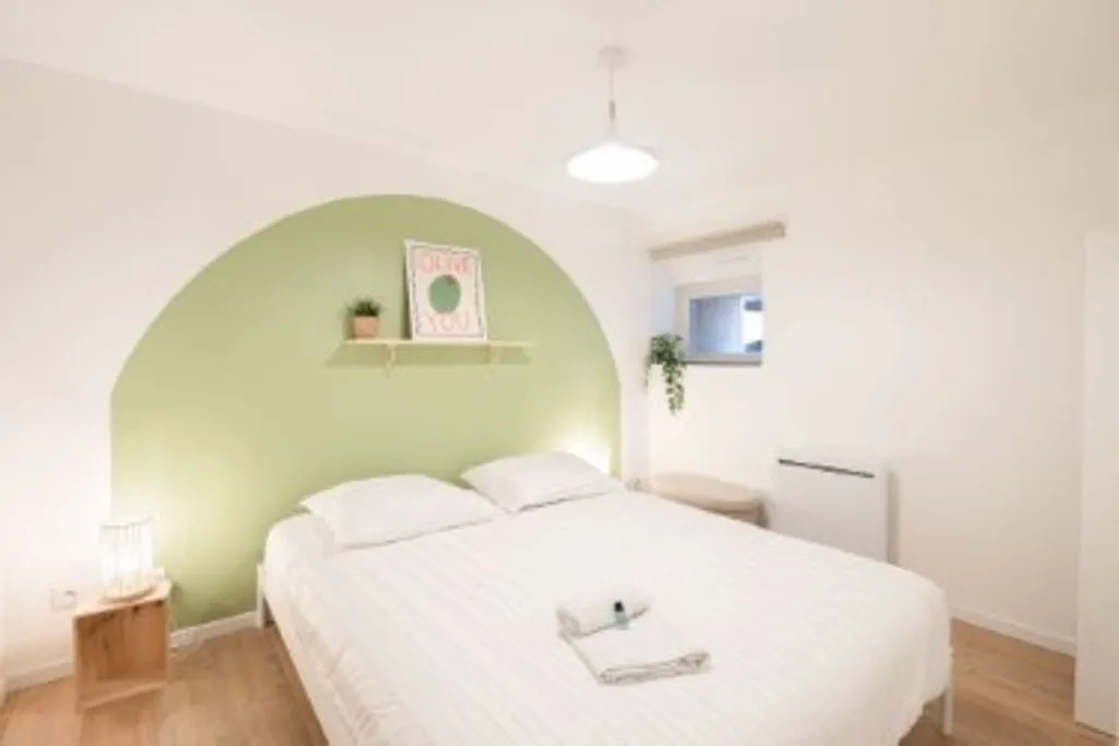 Magamistoad - Character House with 8 Apartments in Épinal