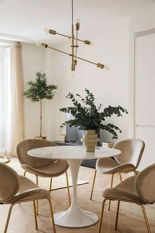 Dining Room - Apartment with Pool in Chamberí, Madrid