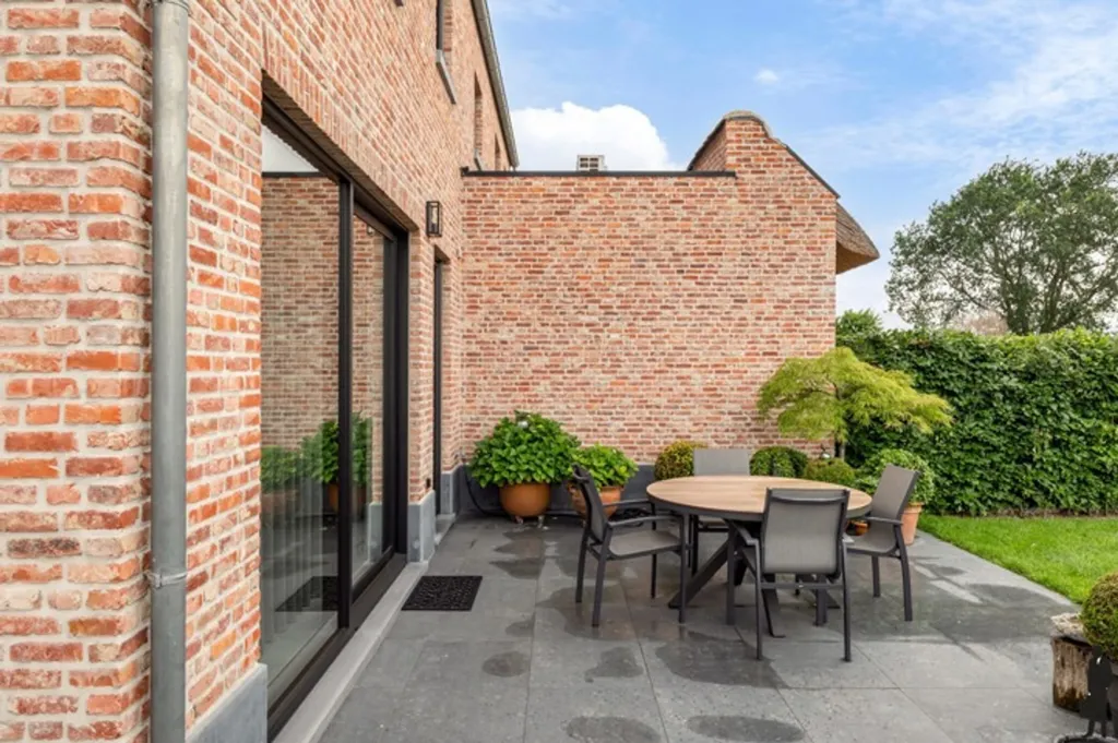 Terrasse - Maison Énergétique avec Terrasse et 3 Chambres