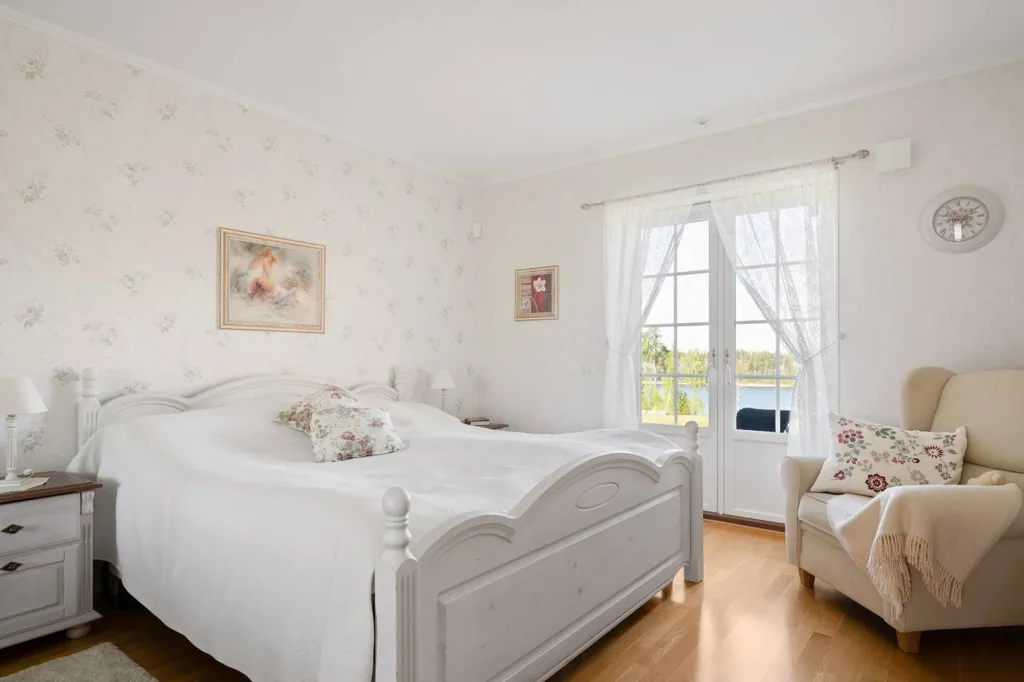 Chambres - 1-Plan Villa with Mälaren View in Sundsvik