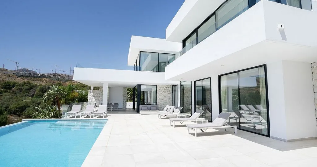 Piscine - Villa with Sea Views in Benahavís