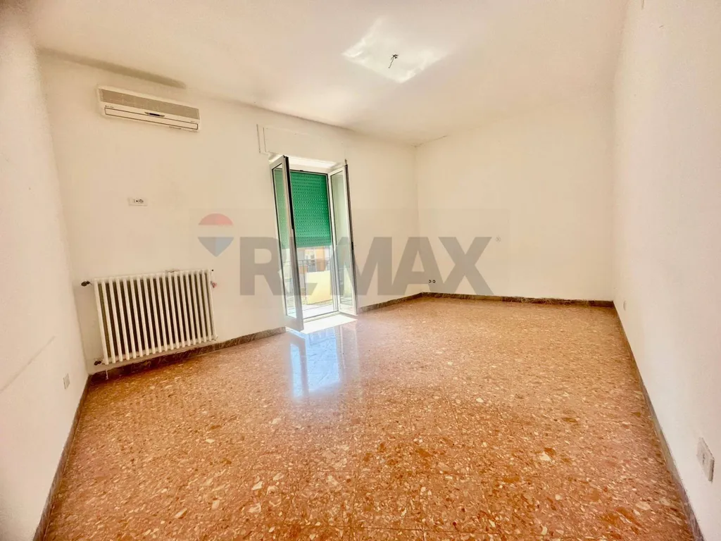 Toad - Spacious Apartment with Balcony in Matera