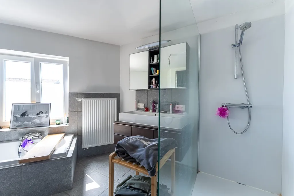 Salles de bain - Halfopen Bebouwing avec Jardin à Knokke-Heist