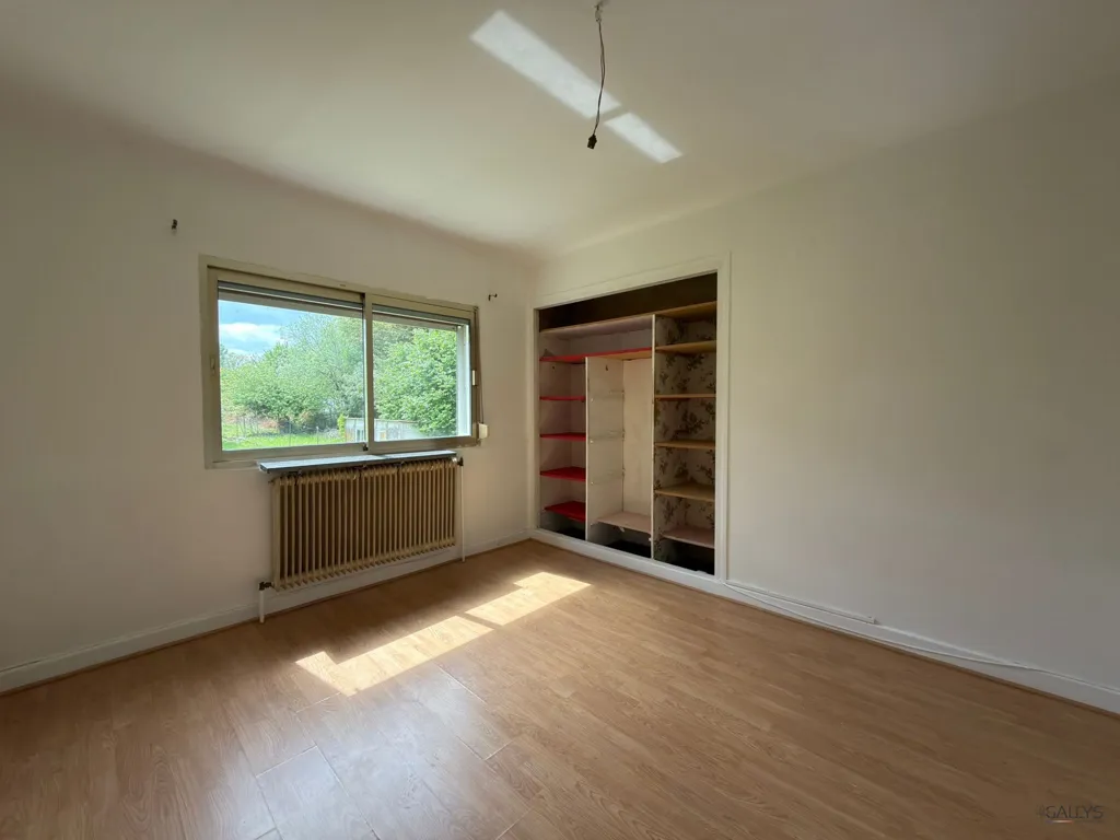 Toad - Individual House with Potential in Verdun