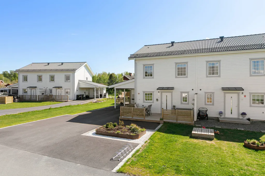 Exterior - Modern Bungalow with Garden in Säljan