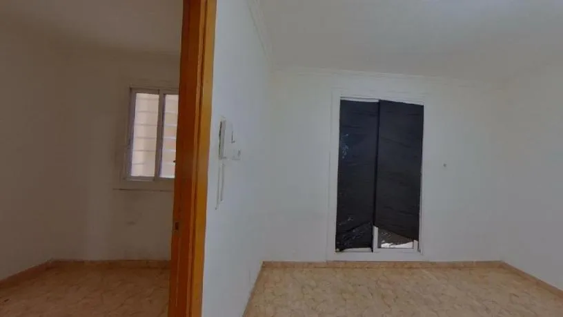 Toad - Apartment with Central Location in El Raval, Barcelona