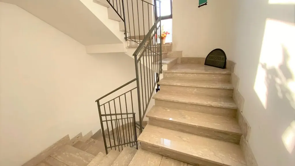 Toad - Modernised Triplex with Terrace in Catanzaro