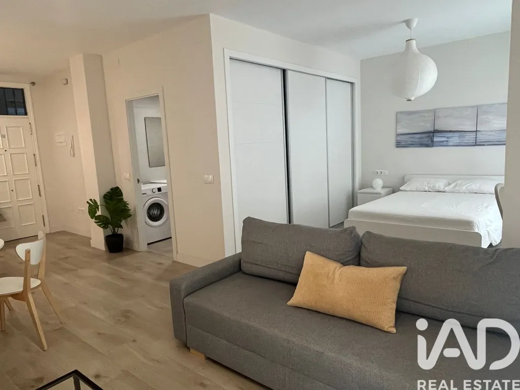 Chambres - Centrally Located Modernised Apartment in Málaga