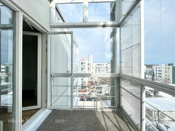 balcony