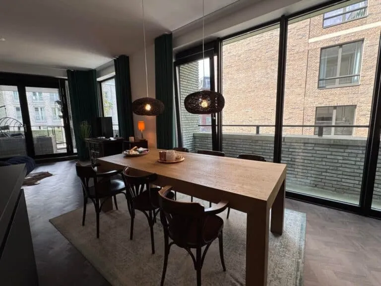 Söögituba - Modern Apartment with Patio in Maastricht