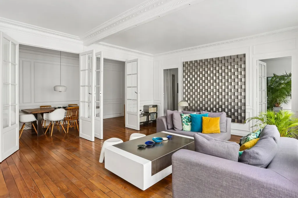 Séjour - Appartement Luxe avec 4 Chambres à Paris 10ème