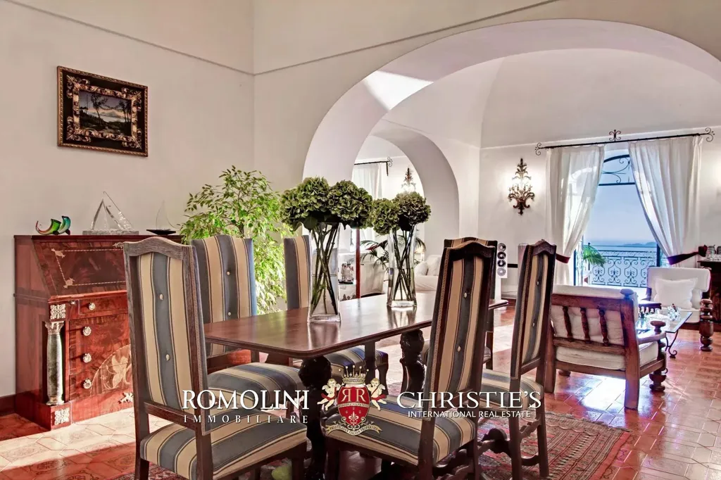 dining_room