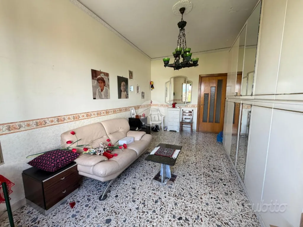 Séjour - Apartment with Balcony in Casavatore Centre