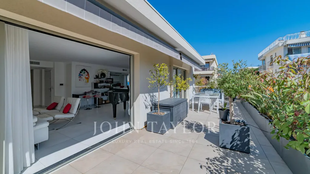 Terrasse - Appartement 4 pièces à Cannes