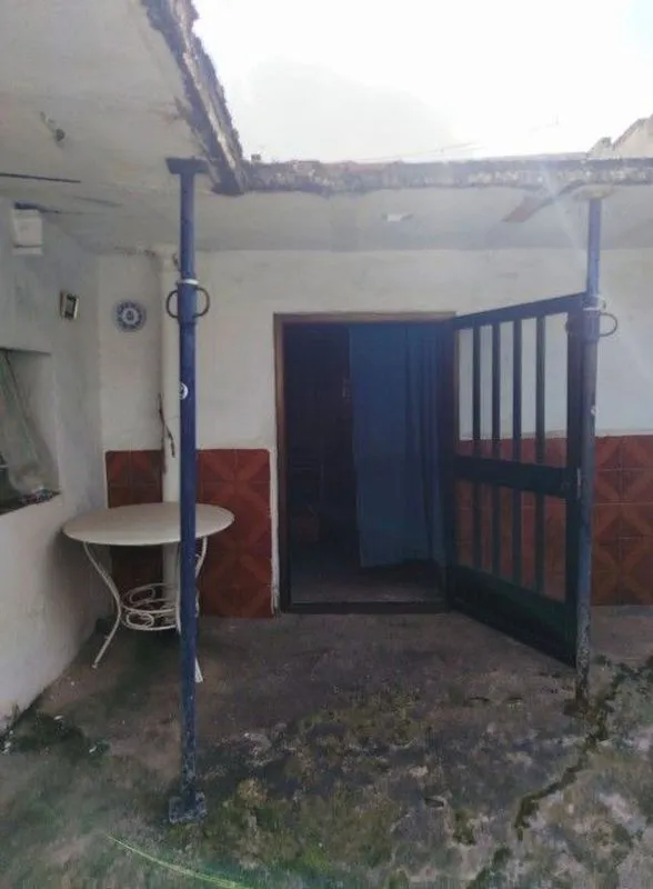 Jardin - Chalet to Renovate in Camarena