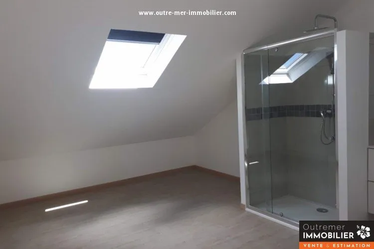 Stanze - Triplex Flat in Quiet Residence near Piton St Leu