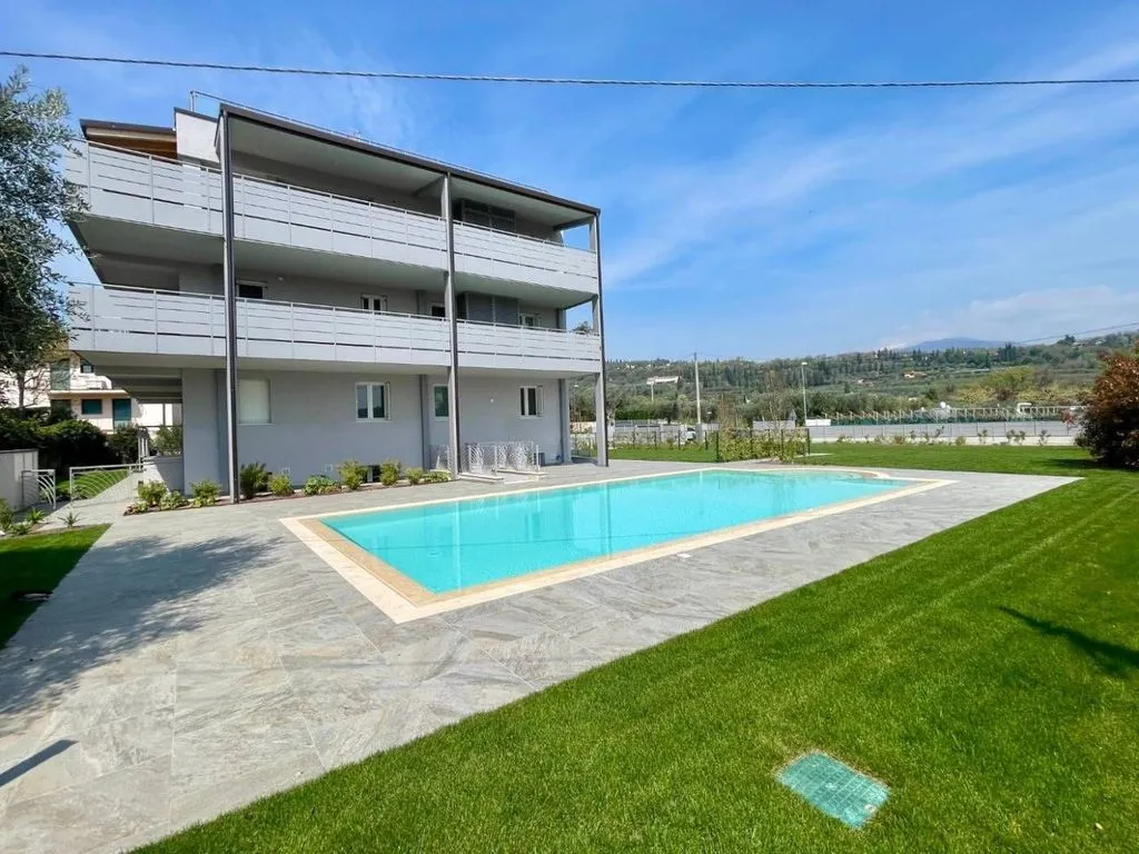 Piscine - Luxury Flat with Pool in Bardolino