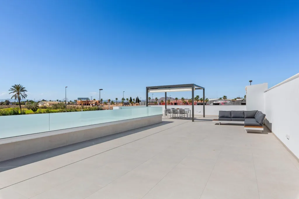 Terrass - Newly Built Villa with Pool in Los Alcázares