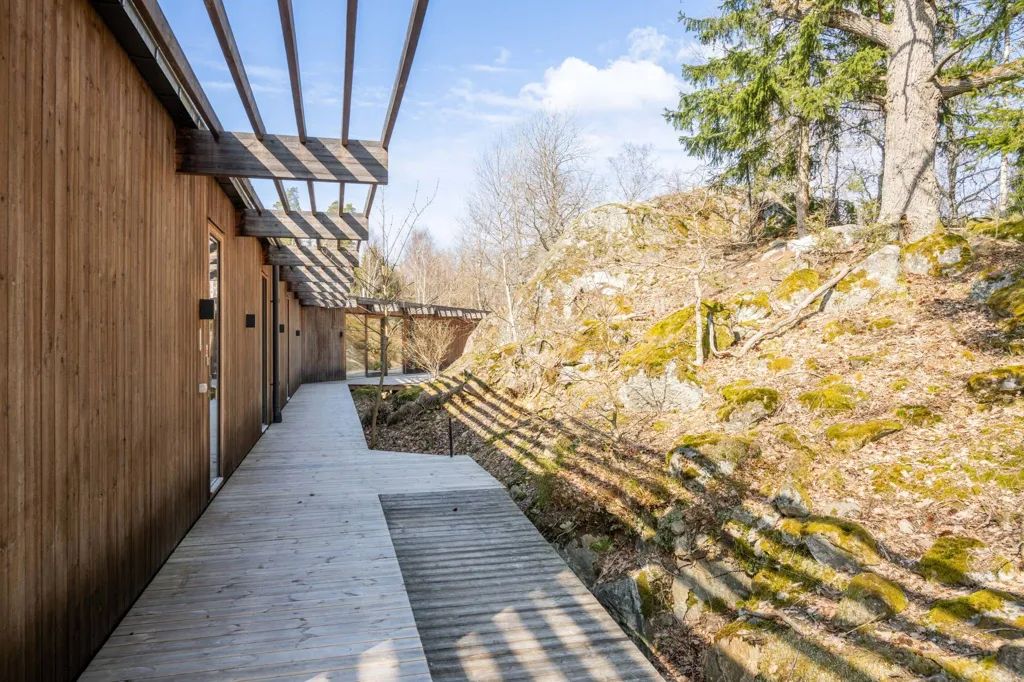 Terrazza - Tham & Videgård Villa with Private Bird Pond in Haganäs