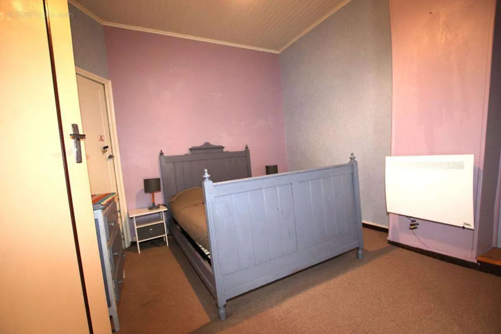 10-room apartment in Saint-Rome-De-Tarn