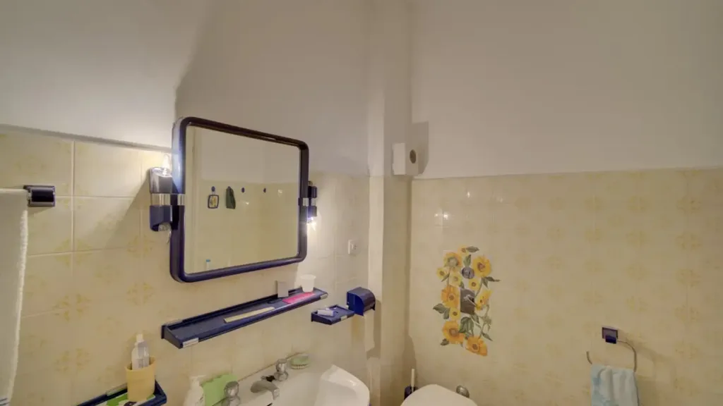 Vannitoad - Spacious Duplex with Pools in Rapallo