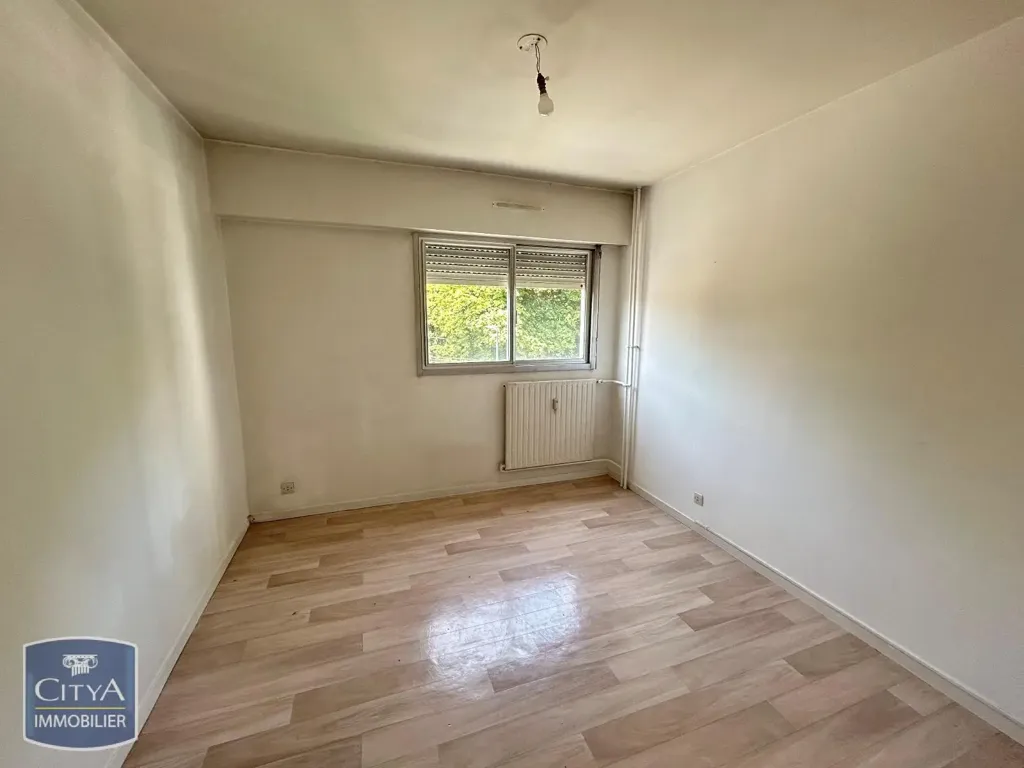 Toad - 4-Piece Apartment with Terrace in Besançon