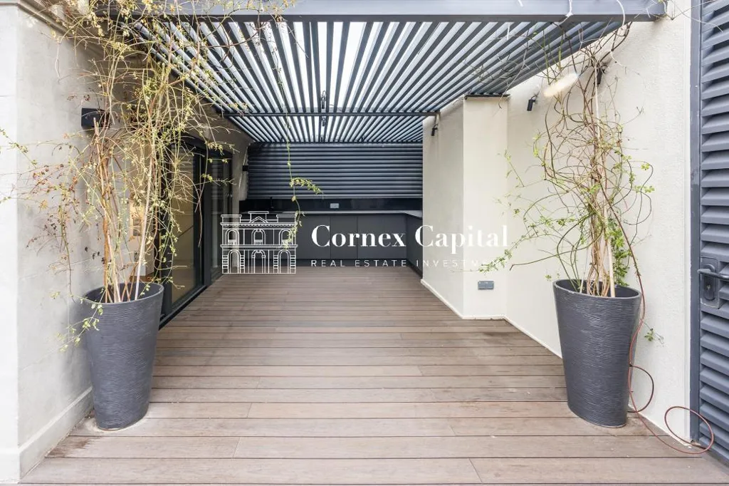 Garden - Penthouse-Duplex with Terrace in Eixample, Barcelona