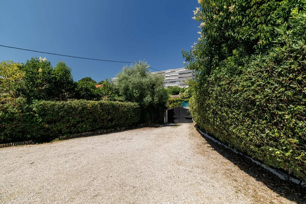 Välivaade - Charming 1920s Villa with Pool in Vence