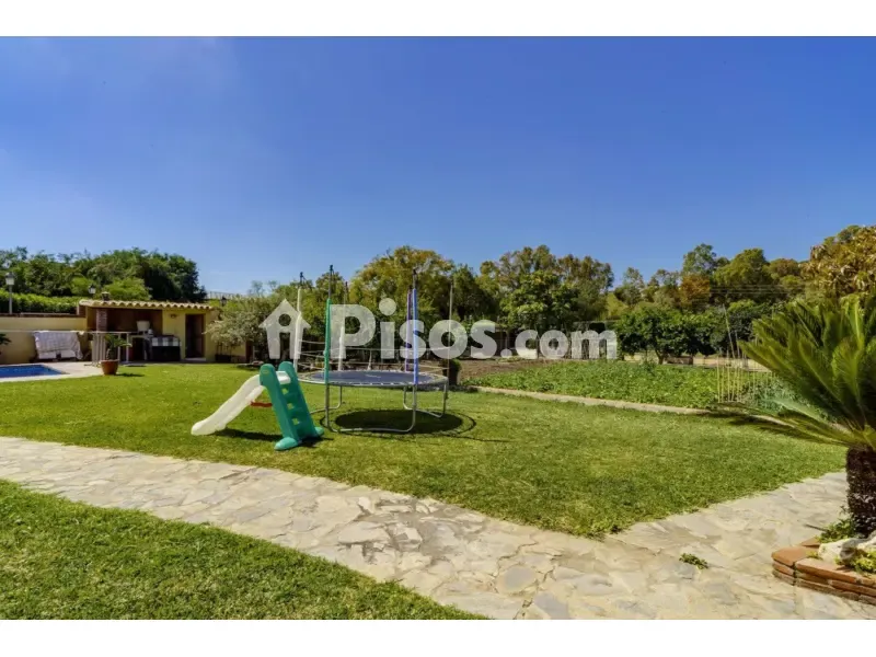 Giardino - Pareded Villa with Pool in La Quinta
