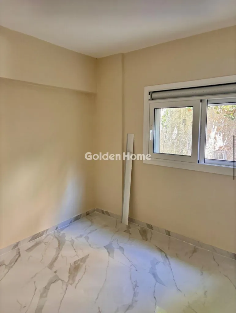 Pièces - Fully Renovated Flat with Sea View in Piraeus