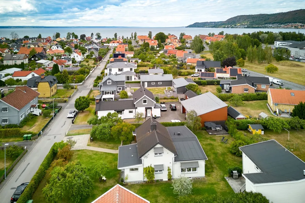 Aerial - Villa with Guest Apartment near Vättern