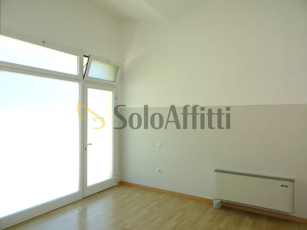 Pièces - Office with Reception and Storage in Senigallia