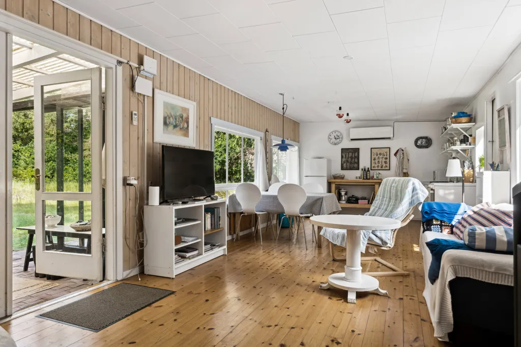 Séjour - 1959 Summerhouse with Garden in Rørvig