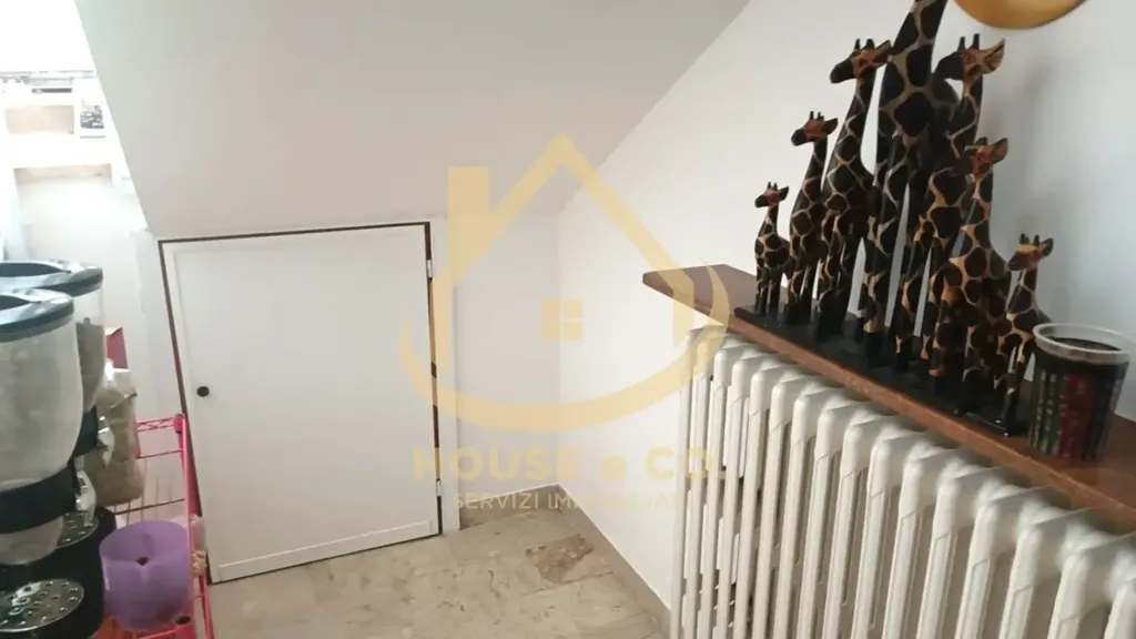 Pièces - Villa with Private Garden in Vigevano
