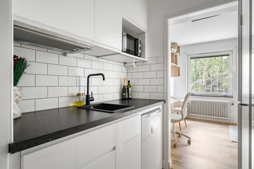 Cucina - Apartment with Forest View in Hägernäs