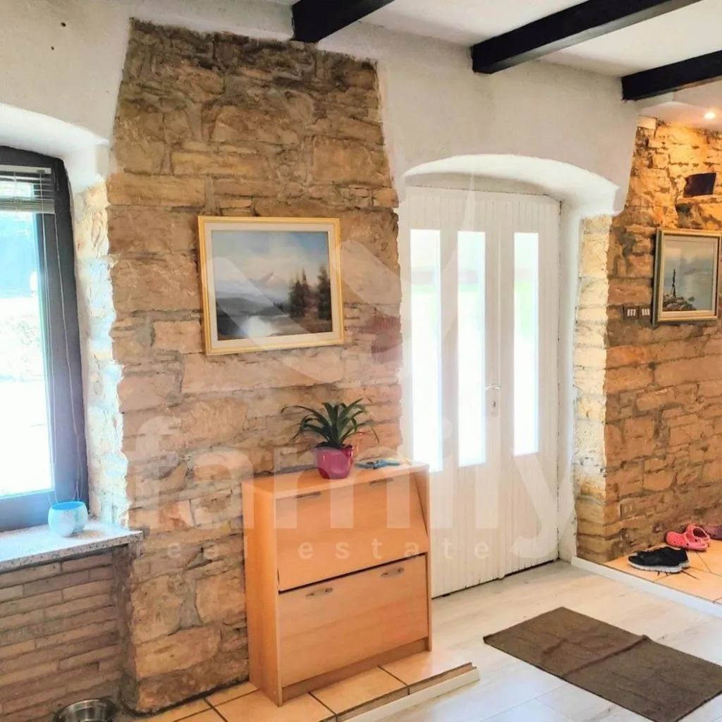 Ingresso - Two-Unit House with Garden in Pazin